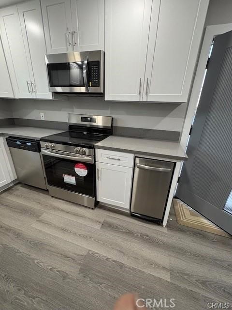 Detail Gallery Image 4 of 7 For 10421 El Centro, Oak Hills,  CA 92344 - 0 Beds | 2 Baths