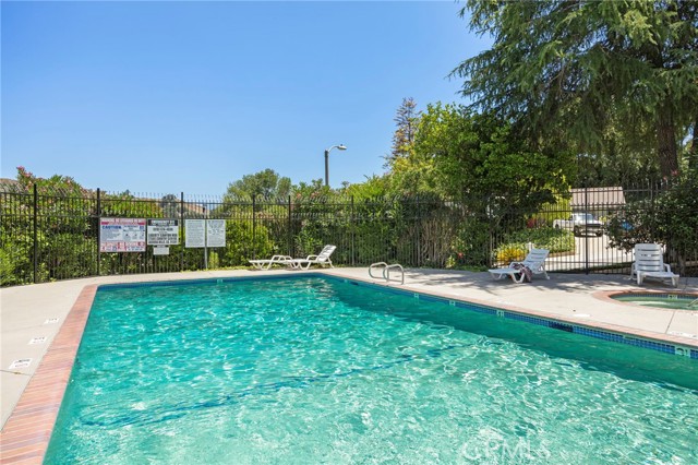 Detail Gallery Image 20 of 20 For 27462 Country Glen Road, Agoura Hills,  CA 91301 - 2 Beds | 1/1 Baths