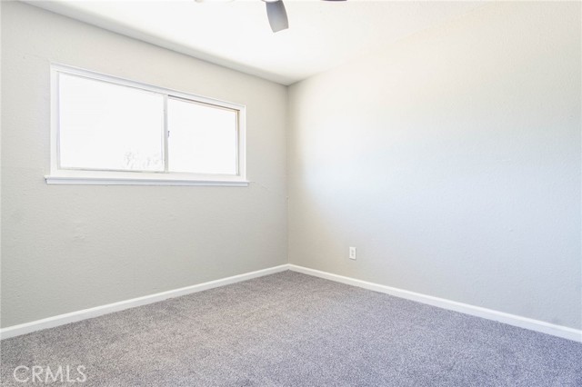 35277 Walnut Street, Barstow CA: https://media.crmls.org/medias/9bccd47f-8e85-4ae1-b2ed-6112290faf96.jpg