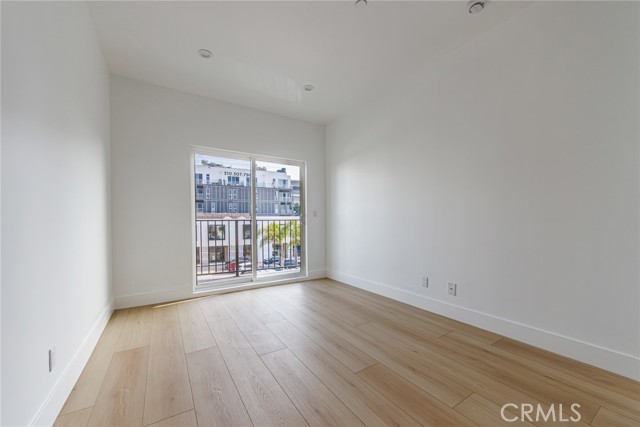 Detail Gallery Image 36 of 43 For 13461 Beach Ave, Marina Del Rey,  CA 90292 - – Beds | – Baths