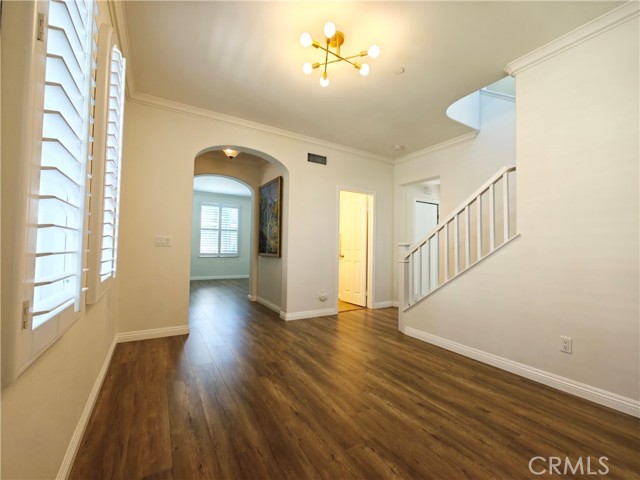 23 Bower Tree, Irvine CA: https://media.crmls.org/medias/9bcd40af-7174-4658-bd86-4bf3d42b89f7.jpg