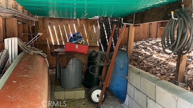 https://media.crmls.org/medias/9bcd4a36-ce81-48aa-9ae7-a7b24f7ea89d.jpg?preset=X-Large