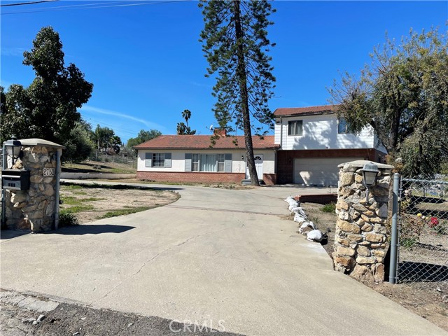 Detail Gallery Image 3 of 17 For 2751 Batson, Rowland Heights,  CA 91748 - 4 Beds | 3 Baths