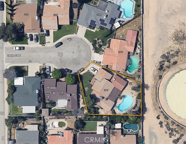 Detail Gallery Image 3 of 38 For 2649 28th, Highland,  CA 92346 - 4 Beds | 2 Baths