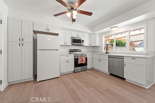 Newly Remodeled Kitchen