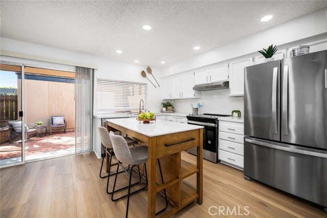 Detail Gallery Image 24 of 73 For 4236 Larwin, Cypress,  CA 90630 - 4 Beds | 2/1 Baths