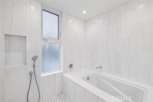 Detail Gallery Image 49 of 71 For 4354 Keystone Ave, Culver City,  CA 90232 - 5 Beds | 4/1 Baths