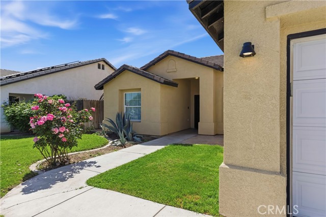 Detail Gallery Image 4 of 39 For 8201 Capitan, Bakersfield,  CA 93313 - 3 Beds | 2 Baths