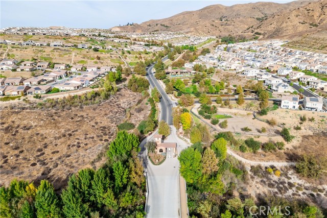 11298 Finders Court, Corona CA: https://media.crmls.org/medias/9bd07aaa-c2da-4e9b-b1aa-8770582e4a95.jpg