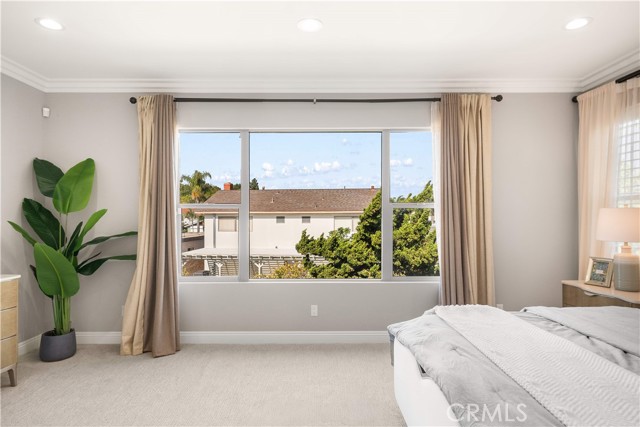 Detail Gallery Image 37 of 75 For 27 Gillman St, Irvine,  CA 92612 - 6 Beds | 6/1 Baths