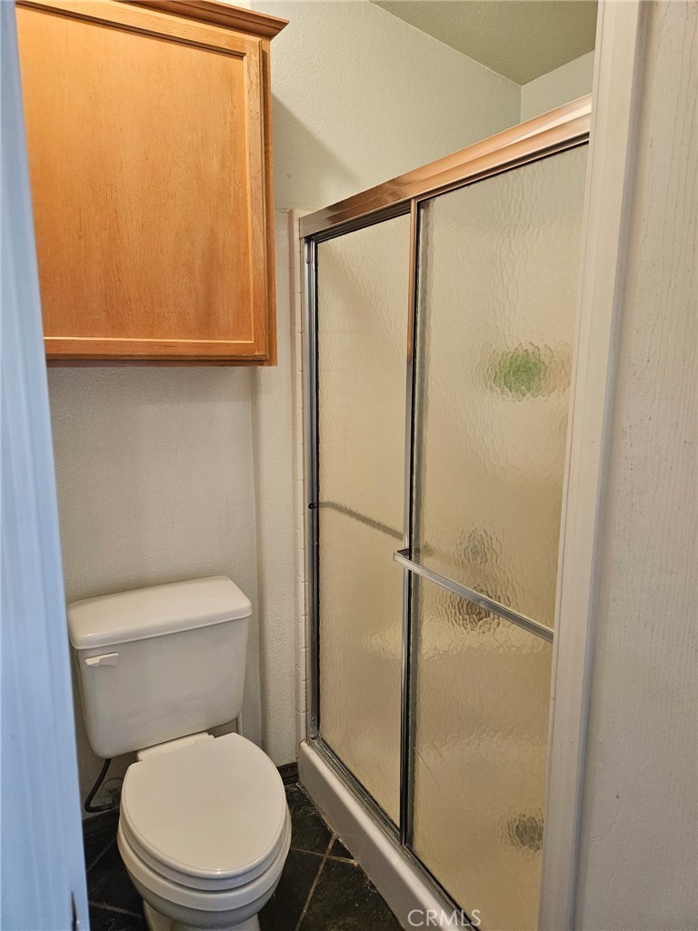 https://media.crmls.org/medias/9bd0b7f0-fb7a-4bd3-aecd-ef5928995fc3.jpg?preset=X-Large