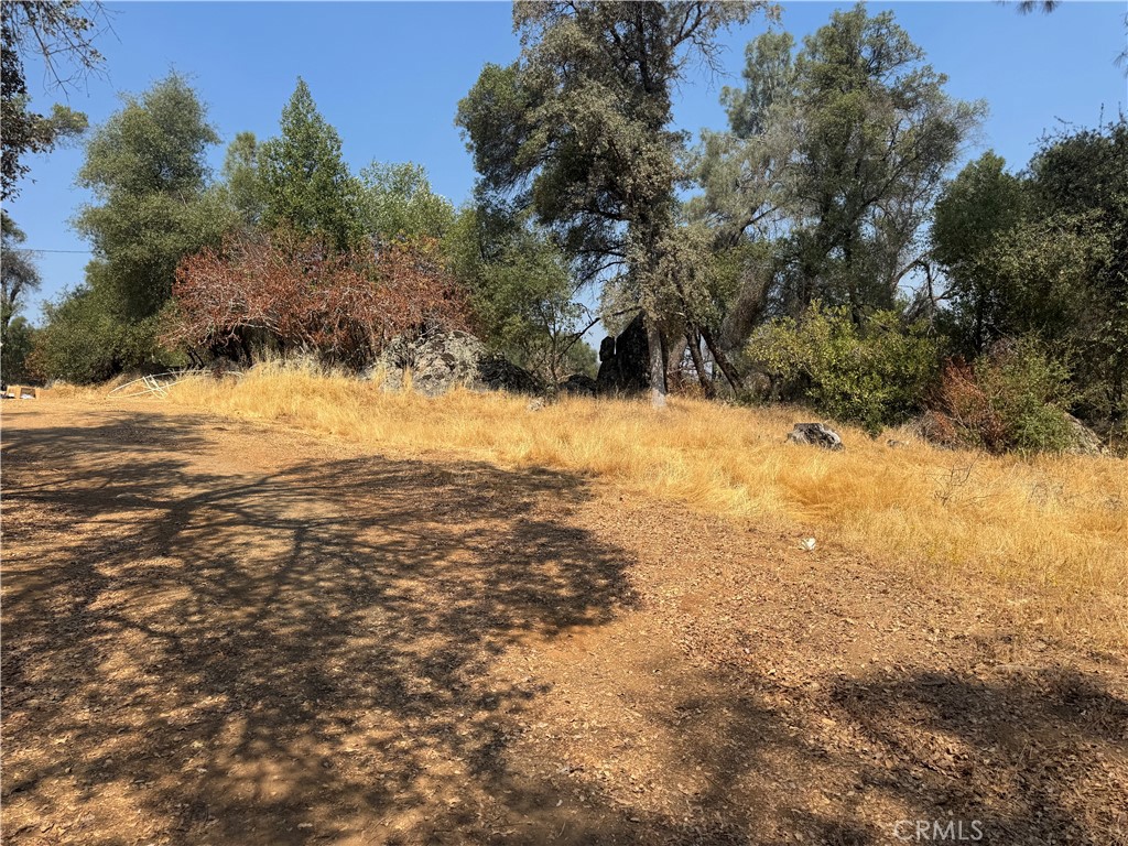 https://media.crmls.org/medias/9bd14807-1769-4778-b638-d686f1663f07.jpg?preset=X-Large