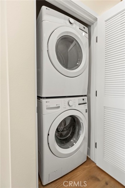 Detail Gallery Image 10 of 14 For 2043 Lincoln Ave, Torrance,  CA 90501 - 2 Beds | 2/1 Baths