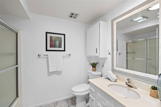 Detail Gallery Image 17 of 21 For 2279 via Mariposa, Laguna Woods,  CA 92637 - 2 Beds | 2 Baths