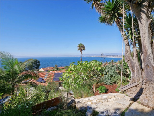 584 Via Almar, Palos Verdes Estates, California 90274, 3 Bedrooms Bedrooms, ,5 BathroomsBathrooms,Residential,Sold,Via Almar,PV21199085