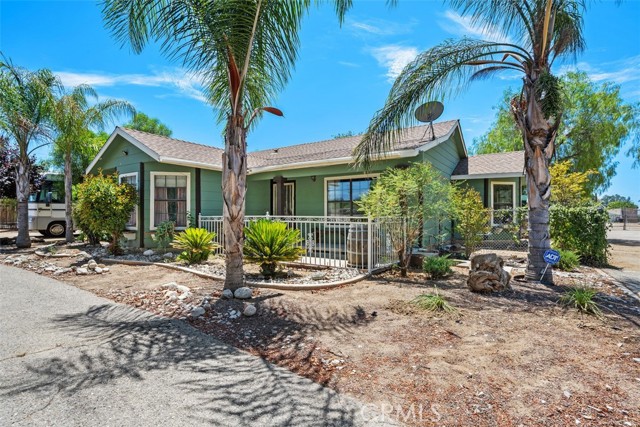 Detail Gallery Image 3 of 46 For 28447 Moreland Rd, Menifee,  CA 92585 - 3 Beds | 2 Baths