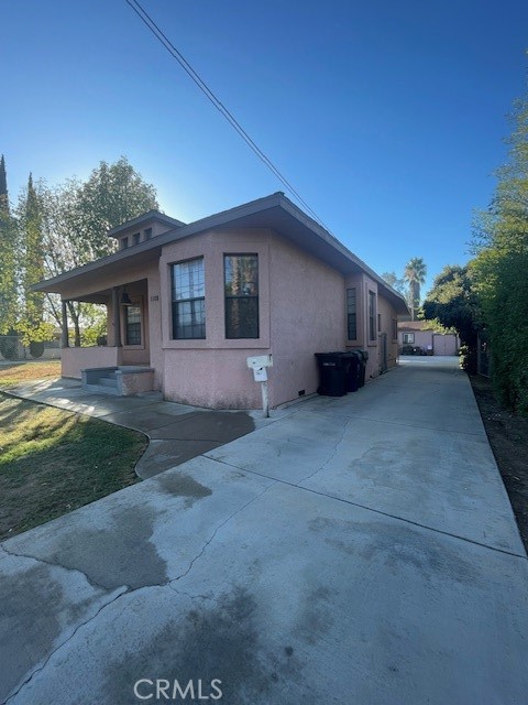 Detail Gallery Image 2 of 16 For 1108 E Central Ave, Redlands,  CA 92374 - 4 Beds | 2 Baths