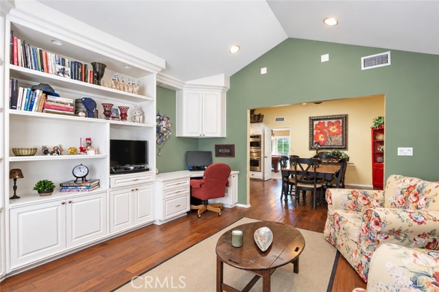 24401 Hatteras Street photo 13