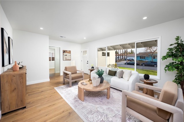 Detail Gallery Image 2 of 12 For 16243 Doublegrove St, La Puente,  CA 91744 - 3 Beds | 2 Baths