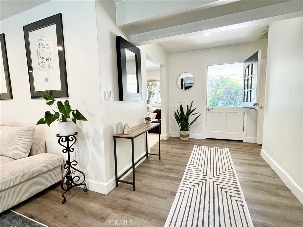 MLS #OC25138395 img 34