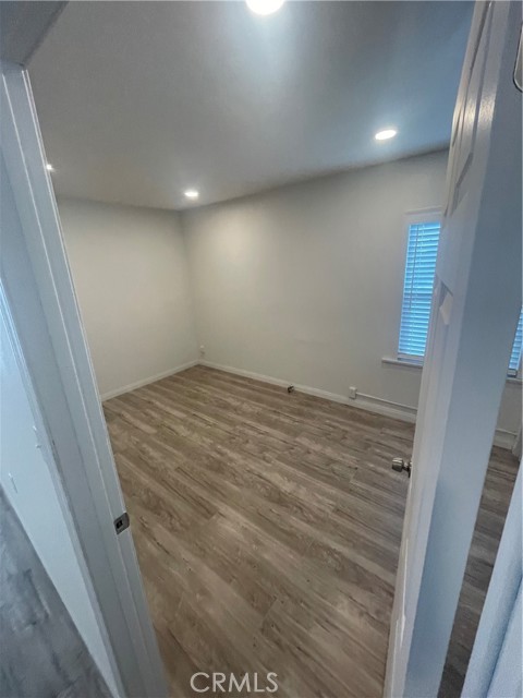 Detail Gallery Image 10 of 15 For 310 E 81st, Los Angeles,  CA 90003 - 1 Beds | 1 Baths