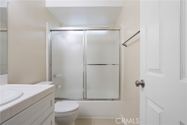 The downstairs bathroom at 136 S. 4th Street is a full bath!