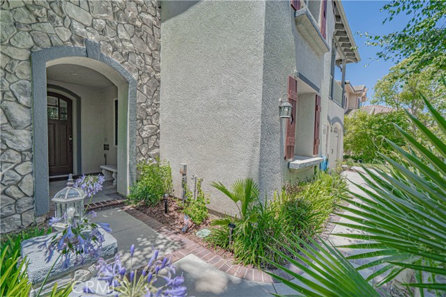 Detail Gallery Image 5 of 63 For 25531 Durant Pl, Stevenson Ranch,  CA 91381 - 5 Beds | 3 Baths