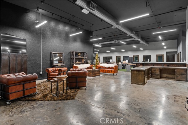 Image 5 of 26 For 510 Robertson