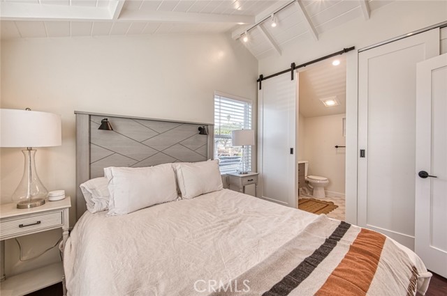 Detail Gallery Image 14 of 27 For 368 Oak #B,  Laguna Beach,  CA 92651 - 1 Beds | 1 Baths