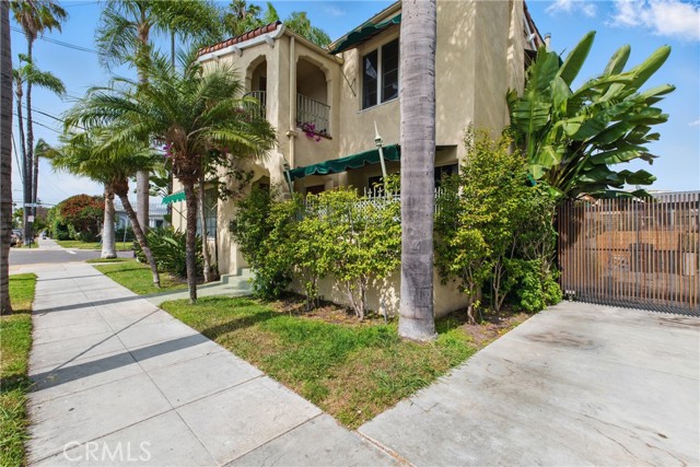 236 Temple Avenue, Long Beach, California 90803, ,Multi-Family,For Sale,Temple,PW25117149