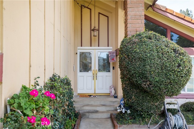 Detail Gallery Image 12 of 37 For 1567 Brentwood, Upland,  CA 91786 - 3 Beds | 2/1 Baths