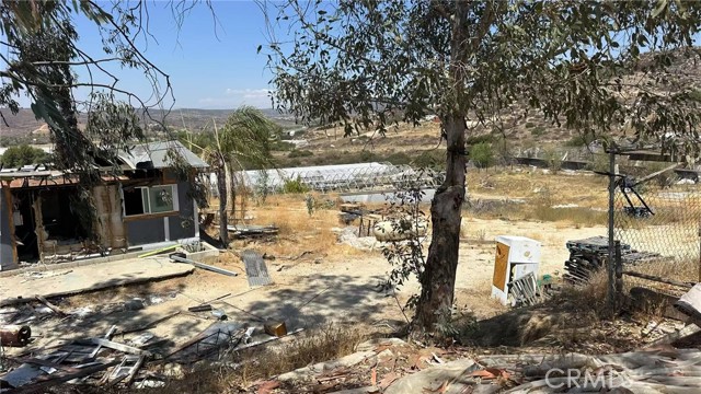 40615 Sage Road, Hemet CA: https://media.crmls.org/medias/9bda6f41-7c7c-40e1-8beb-a8f3fa7499b1.jpg
