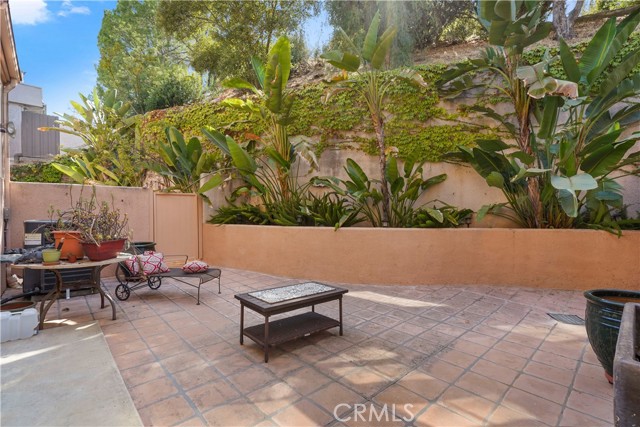 Image 3 for 4347 Freedom Dr #B, Calabasas, CA 91302