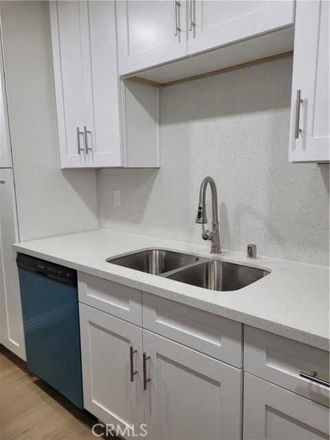 Detail Gallery Image 9 of 31 For 3565 Linden, Long Beach,  CA 90807 - 1 Beds | 1 Baths