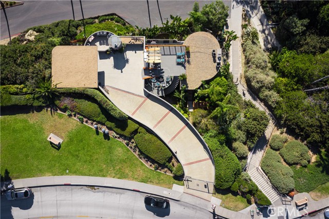 Detail Gallery Image 32 of 39 For 2901 Ocean Bld, Corona Del Mar,  CA 92625 - 4 Beds | 4/3 Baths