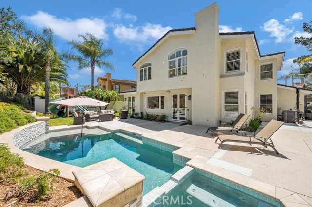 712 S Lost Canyon Road, Anaheim Hills CA: https://media.crmls.org/medias/9bdecdbc-9401-4b4a-a5c1-ede7b496250e.jpg