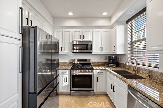 Detail Gallery Image 8 of 26 For 36 Valmont, Ladera Ranch,  CA 92694 - 2 Beds | 2 Baths