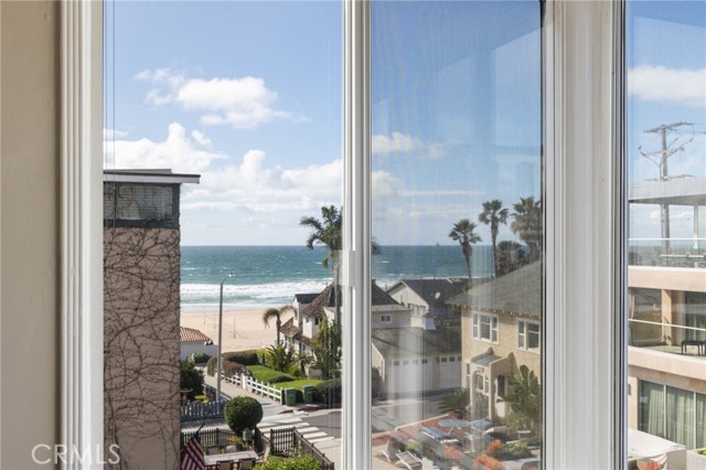 128 8th Street, Manhattan Beach, California 90266, ,Residential Income,Sold,8th Street,SB24030731