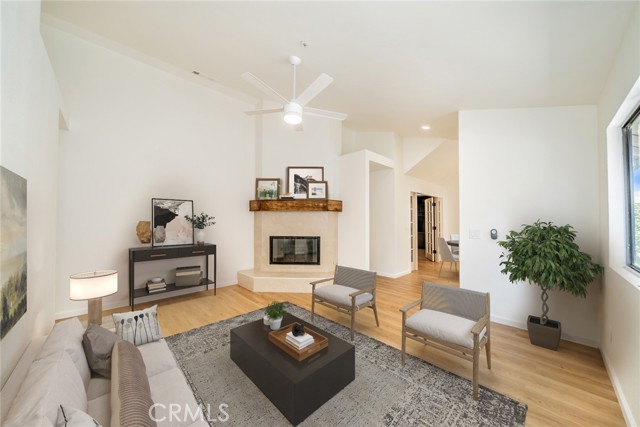 Detail Gallery Image 4 of 25 For 14549 Southwood Dr, Fontana,  CA 92337 - 3 Beds | 2 Baths