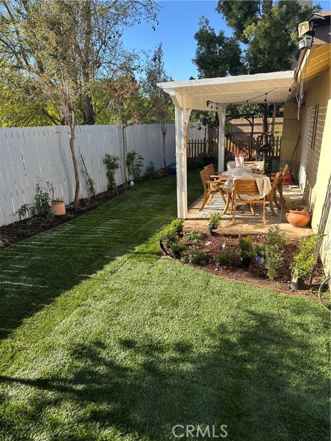 3093 Rollings Avenue, Thousand Oaks CA: https://media.crmls.org/medias/9be04183-6697-413d-b942-abca86577a05.jpg