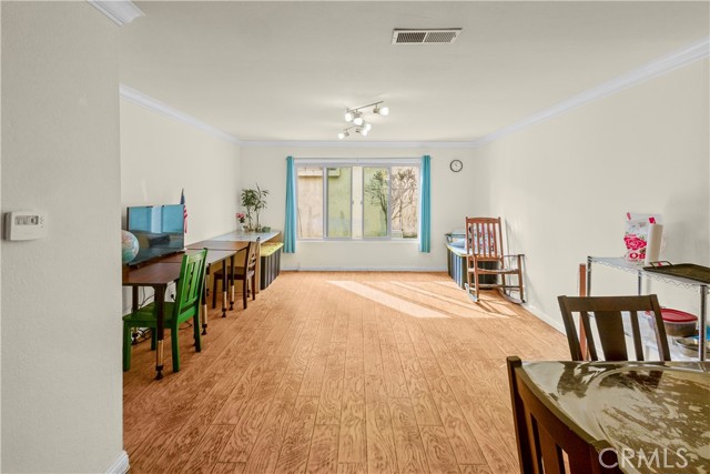 Detail Gallery Image 22 of 33 For 1791 Neil Armstrong St #103,  Montebello,  CA 90640 - 2 Beds | 1/1 Baths