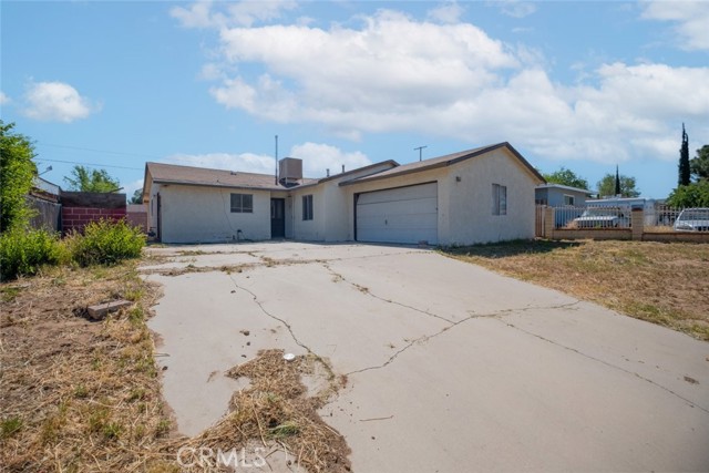 Detail Gallery Image 2 of 25 For 38702 31st St, Palmdale,  CA 93550 - 4 Beds | 2 Baths