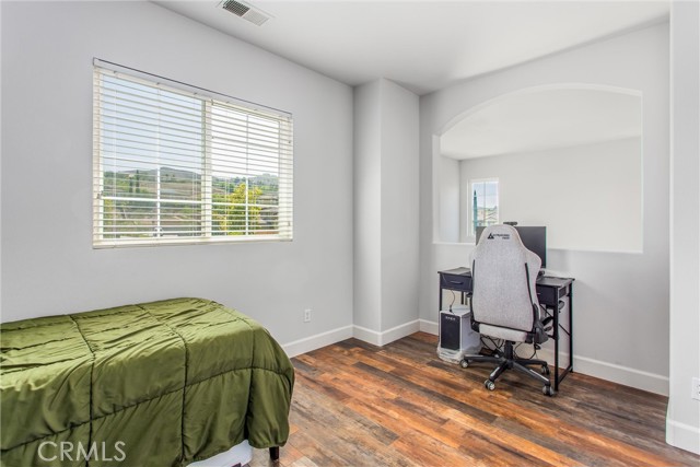 16873 Valley Spring Drive, Riverside CA: https://media.crmls.org/medias/9be14f36-8e90-4d00-8bc6-e0f846e866e0.jpg