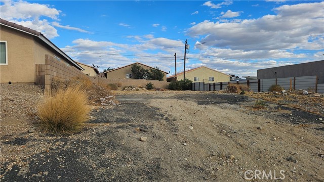 Detail Gallery Image 3 of 6 For 13140 Quinta Way, Desert Hot Springs,  CA 92240 - – Beds | – Baths