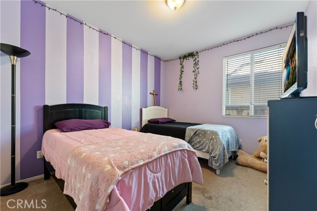 Detail Gallery Image 15 of 29 For 13636 Kitty Hawk St, Victorville,  CA 92392 - 4 Beds | 2 Baths