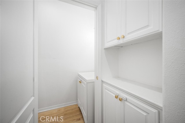 5740 S Glennie Lane, Los Angeles CA: https://media.crmls.org/medias/9be285d2-3b2b-407c-ad39-f6a48a8d4c97.jpg