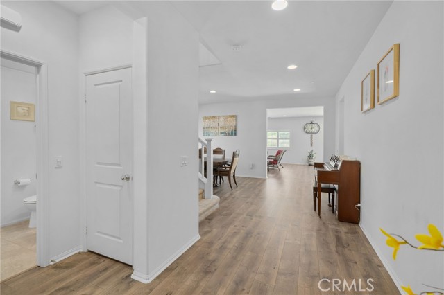 Detail Gallery Image 5 of 53 For 4736 Marrieta St, Jurupa Valley,  CA 91752 - 5 Beds | 4 Baths