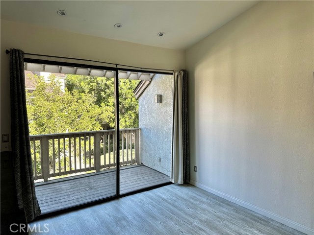 Detail Gallery Image 17 of 72 For 10520 Lakeside Dr #L,  Garden Grove,  CA 92840 - 1 Beds | 1 Baths