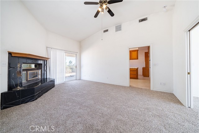 17157 Hacienda Boulevard, California City CA: https://media.crmls.org/medias/9be3497d-5eae-46ee-b607-76d09dd989f4.jpg
