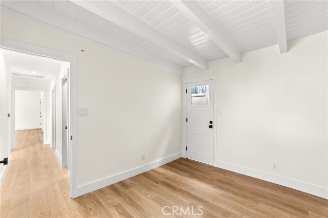 Detail Gallery Image 19 of 28 For 112 36th, Manhattan Beach,  CA 90266 - 3 Beds | 1 Baths